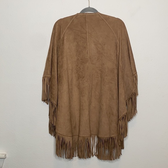 Nygard Women's Camel Color Faux Suede Fringed Shawl Western Boho One Size - Picture 6 of 8